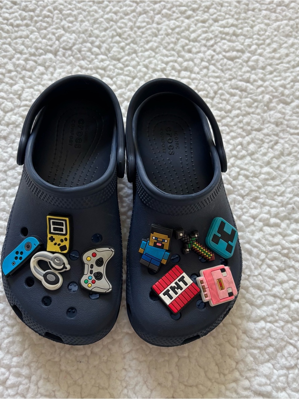 Crocs Kids Classic Clogs Navy Blue Size 11 Toddler with Gamer & Minecraft Jibbit